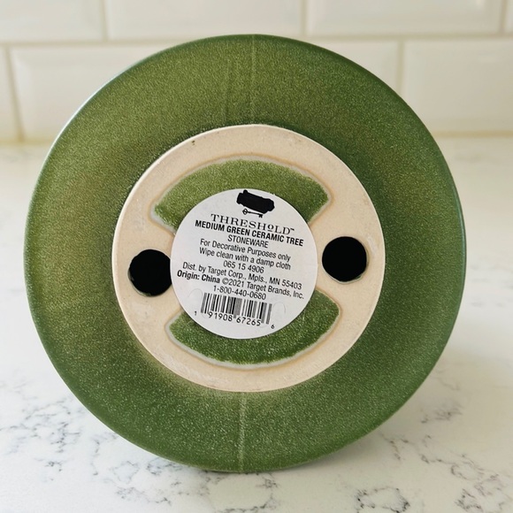 Threshold Medium Ceramic Green Tree 🌲 - Picture 5 of 8